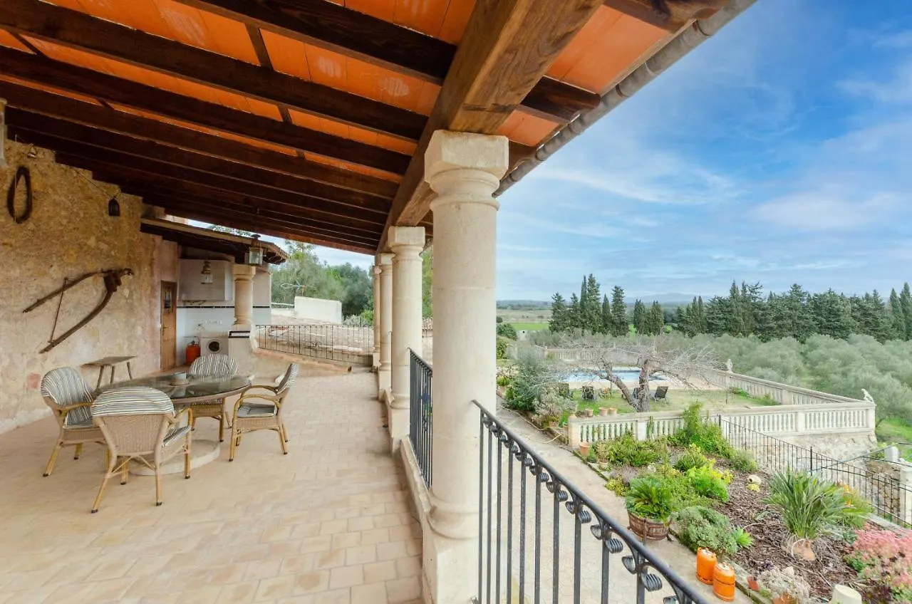 Yourhouse Deulosal, Apartment In Rural House With Pool Maria De La Salut