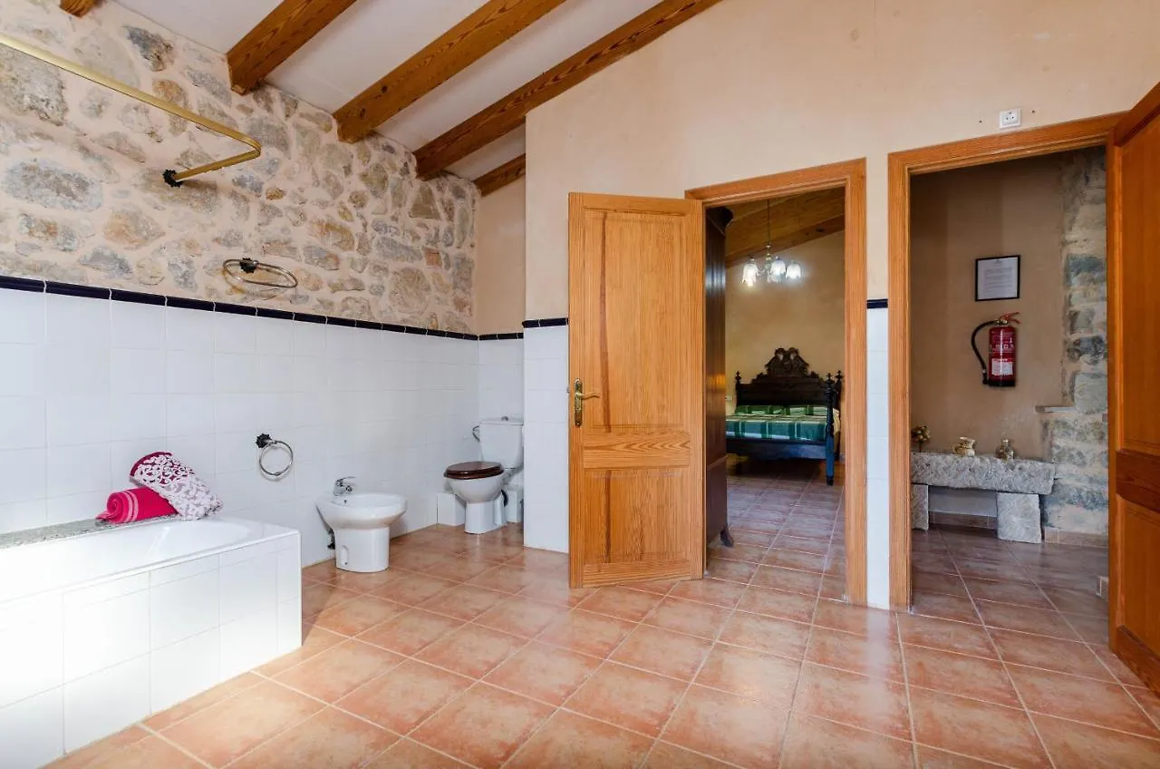 Yourhouse Deulosal, Apartment In Rural House With Pool Maria De La Salut Spain